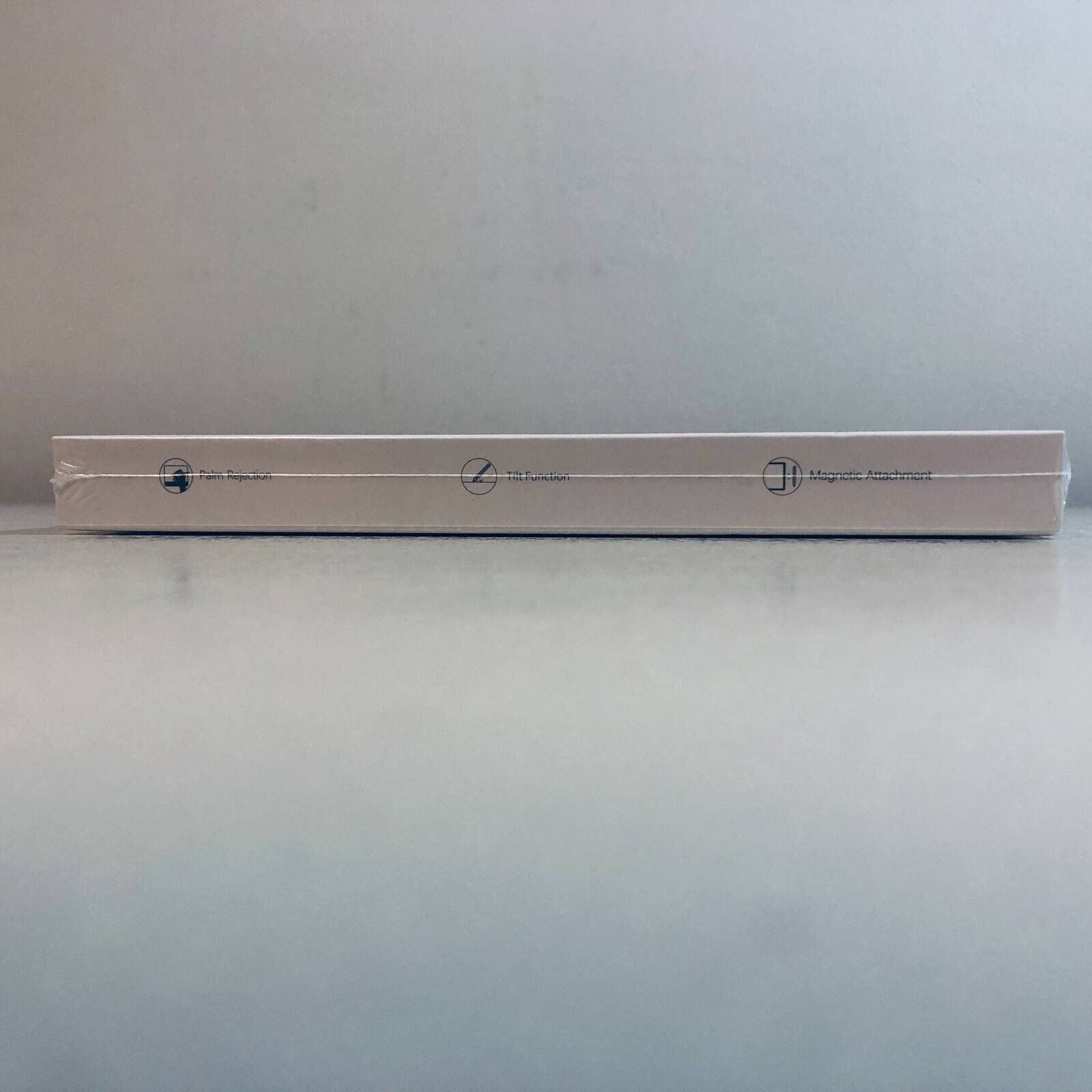 Uogic Stylus Pen For Apple IPad 6th Gen Magnetic Palm Reject Tilt White New