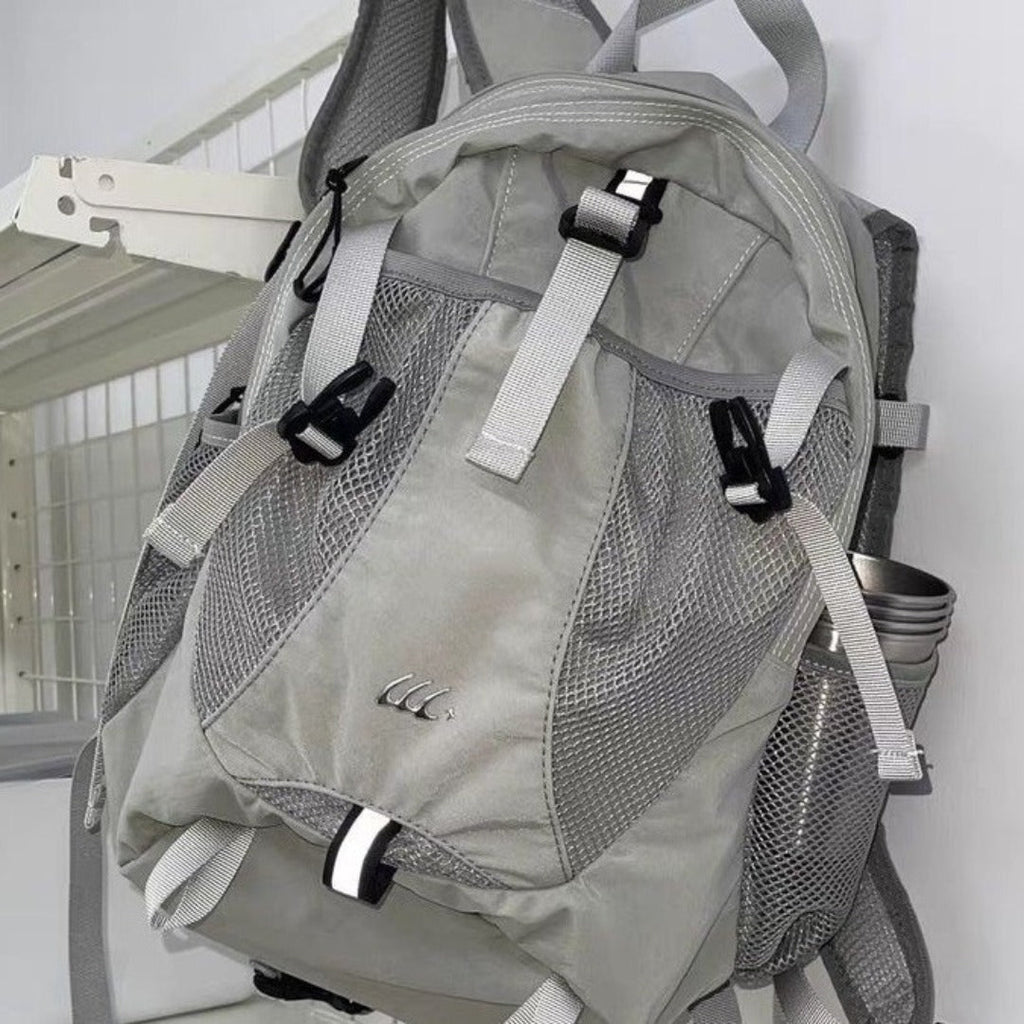 Functional Outdoor Hiking Light Hiking Bag, Picnic Bag Sports Riding Bag, Women's Travel Backpack