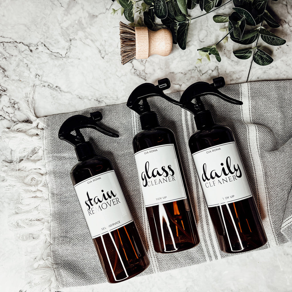 16oz Plastic Spray Bottles With White Or Black Waterproof Labels