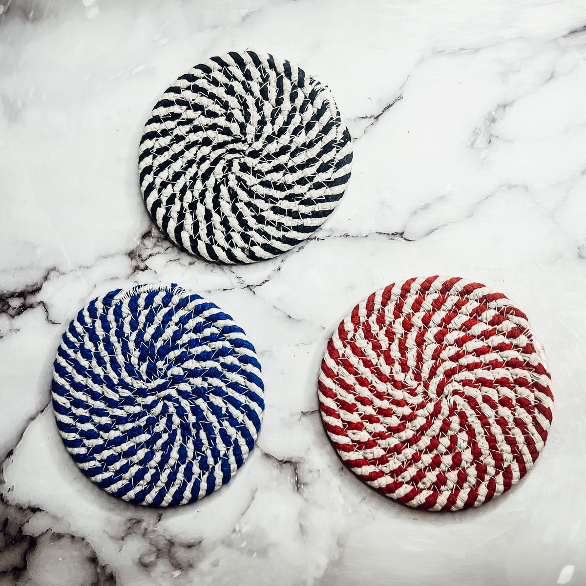 Blue Braided Holiday Coaster Set 4 Pack Candy Cane Stripe Table Protectors Absorbent Drink Mats