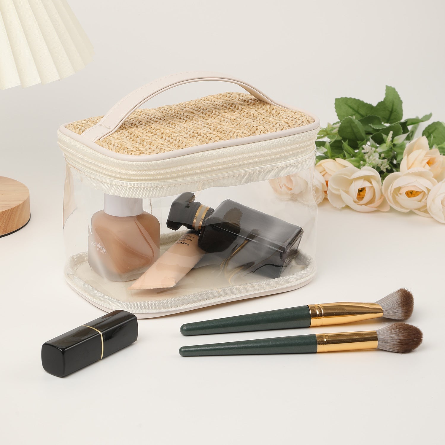 Large capacity PVC straw makeup bag for women,Portable travel toiletry bags, cosmetics portable storage bags, lightweight makeup bags,
