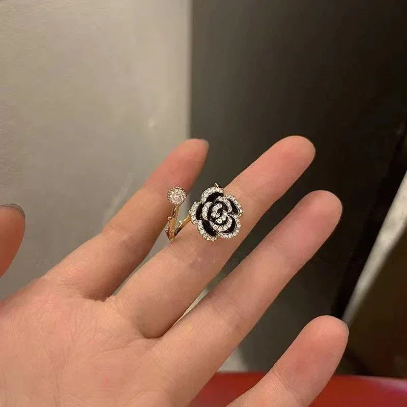 Black Rose Shaped Metal Opening Rings for Woman Girls Fashion Luxury Zircon Adjustable Index Finger Rings Jewelry Party
