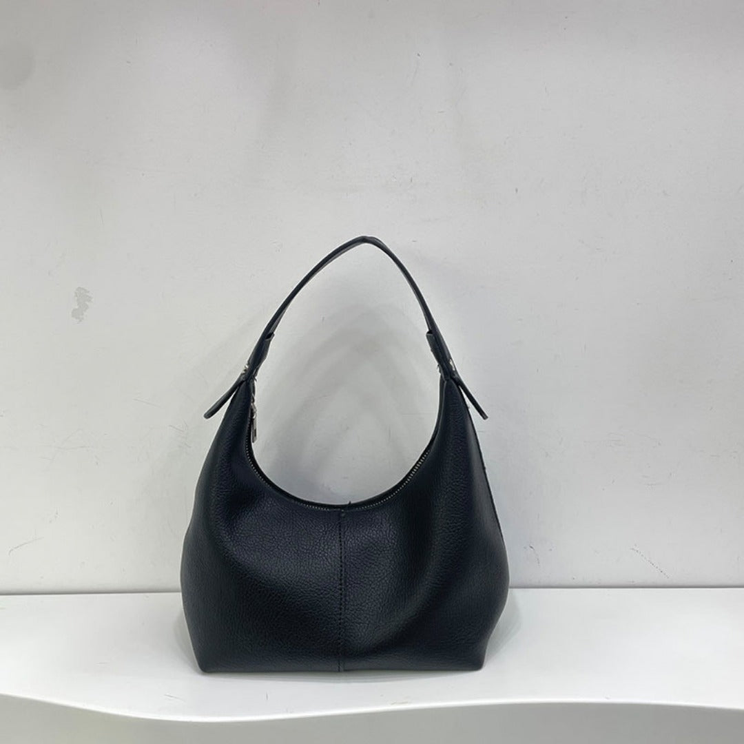 Chic Small Shoulder Bag – Versatile Armpit Bag for Autumn and Winter Commuters, Stylish Women's Hobo Handbag