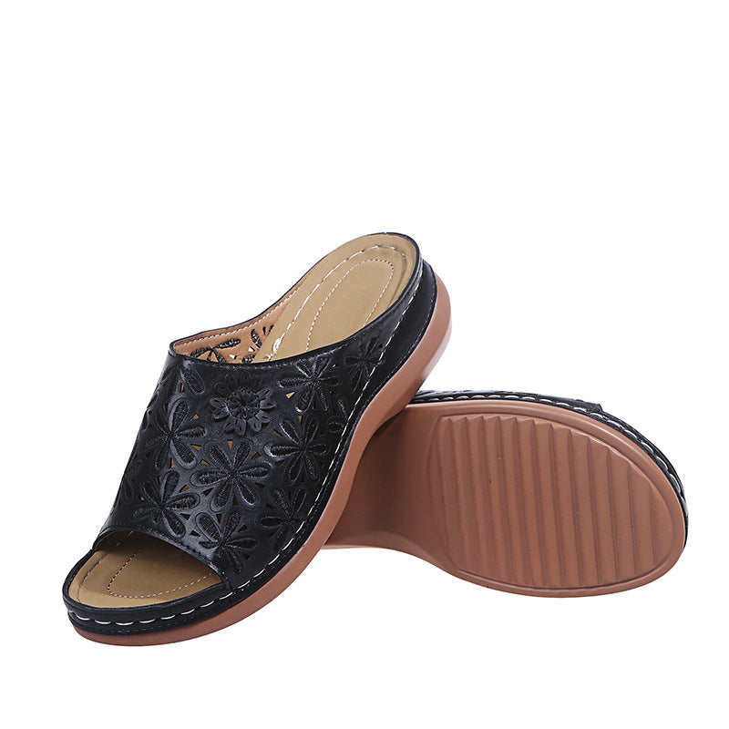 Retro Slippers Women Hollow Floral Shoes Outdoor Summer Sandals