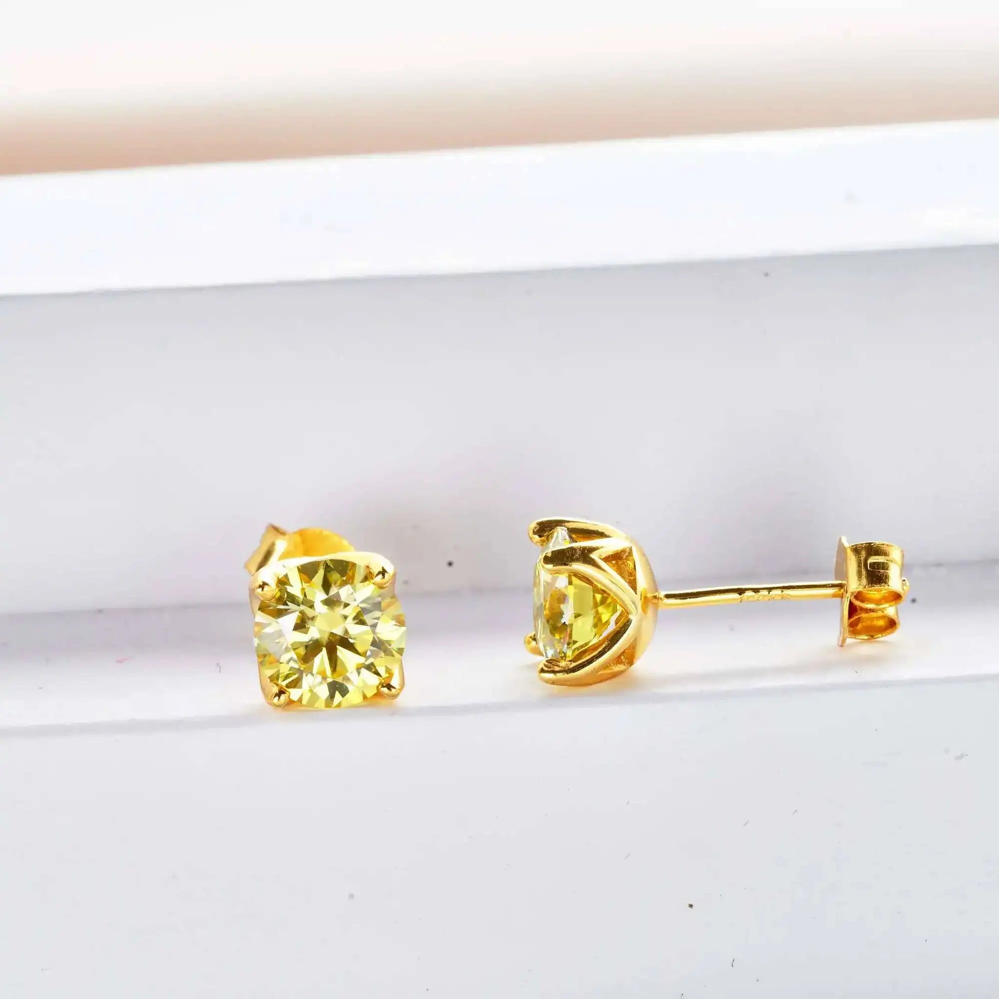 D Color Moissanite Stud Earrings 925 Sterling Silver 18K Gold Plated for Women