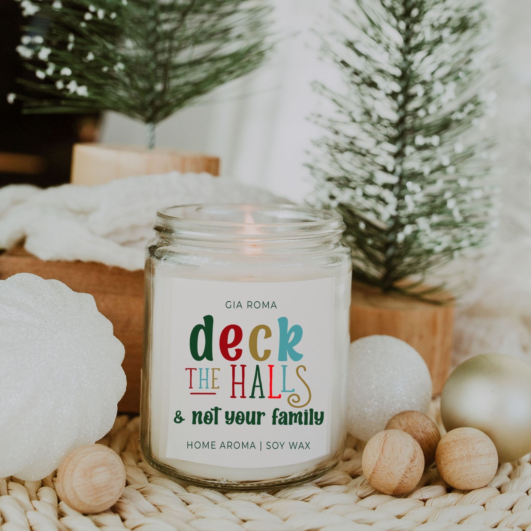 Deck The Halls Holiday Candle 9oz Clove Cinnamon Berry Plum Fir 50hr Burn