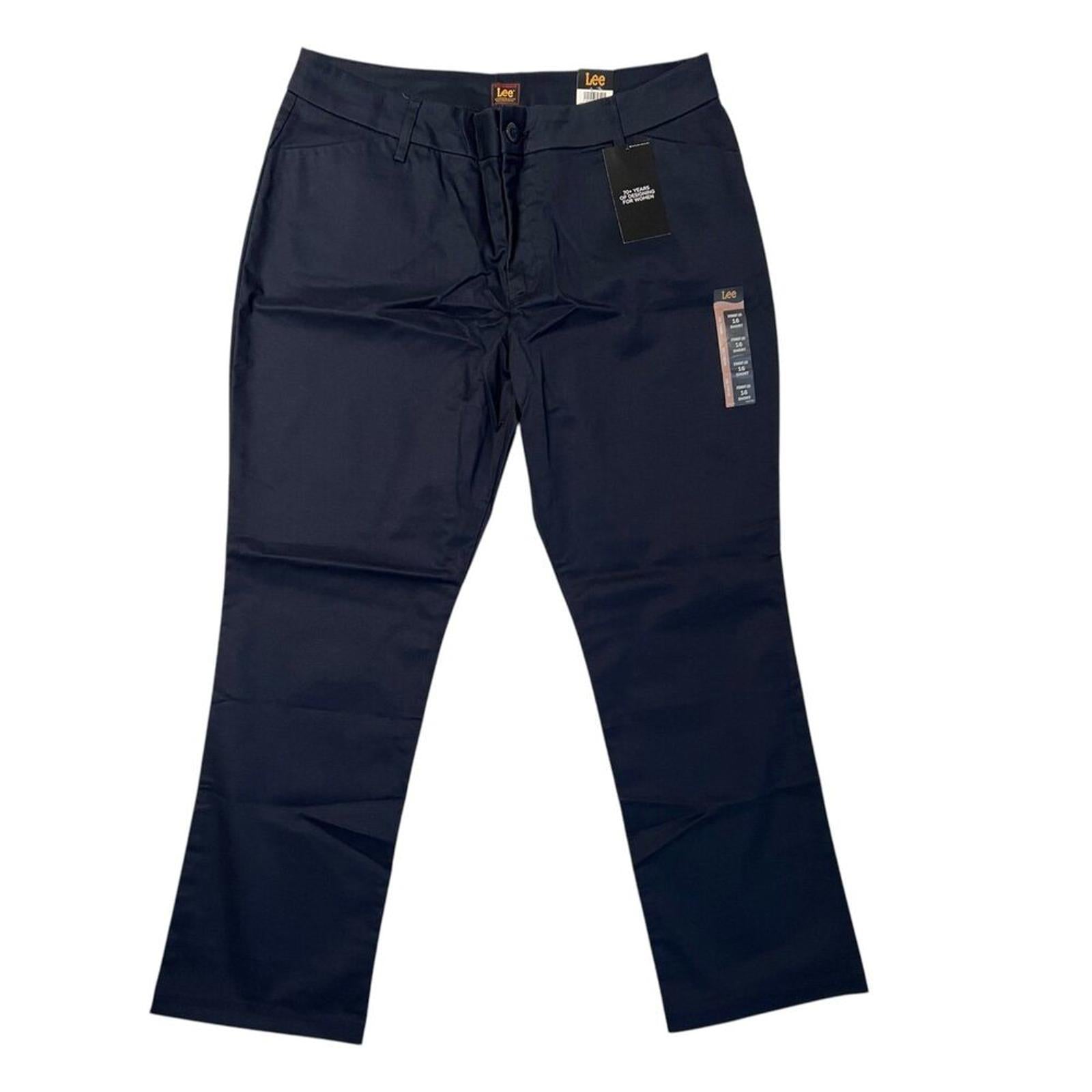 Lee Missy Wrinkle Free Relaxed Fit Straight Leg Pant
