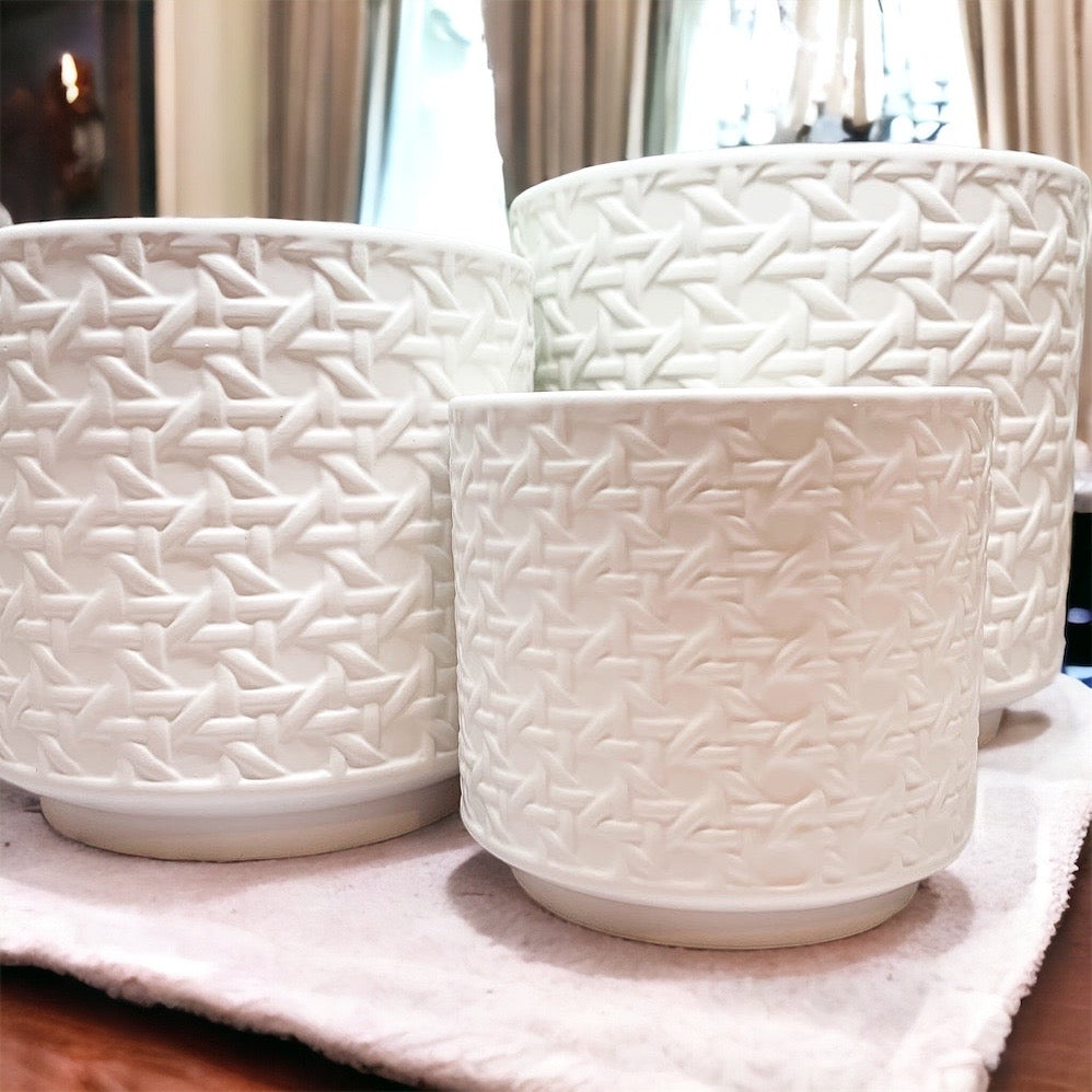 Embossed Cane Webbing Ceramic Vase - Modern Neutral Decor For Florals