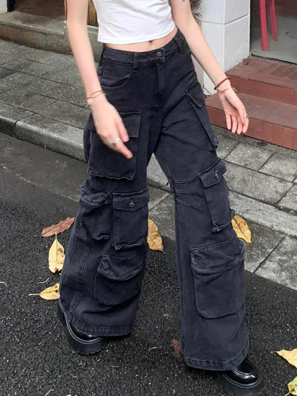 Retro Black Multi-pocket Cargo Pants Women's Loose Jeans