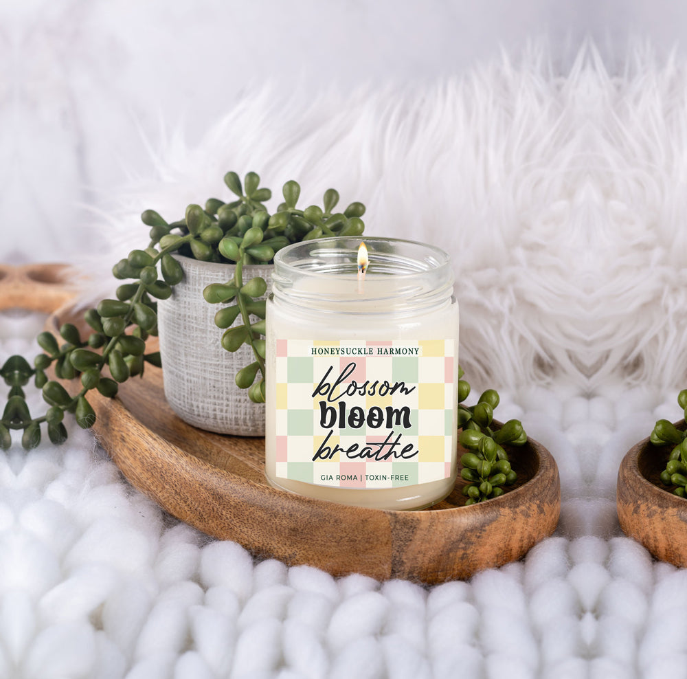 Honeysuckle Scented Soy Candle - Sweet Floral Blossom, Honeyed Summer Aroma
