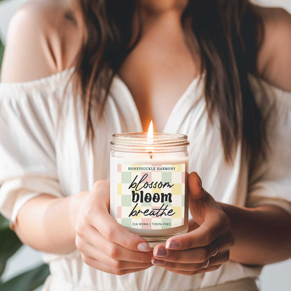 Honeysuckle Scented Soy Candle - Sweet Floral Blossom, Honeyed Summer Aroma
