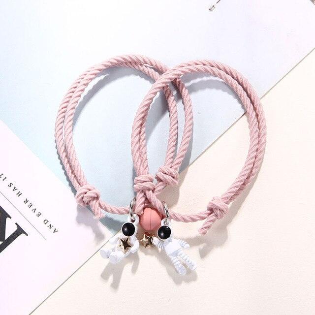 New Magnet Couple Bracelet Star Astronaut Paired Bracelet Attractive Fashion Star Magnetic Bracelets For Couples Jewelry Gifts Set For Couple Bestfriend Girlfriend Boyfriend Women Men