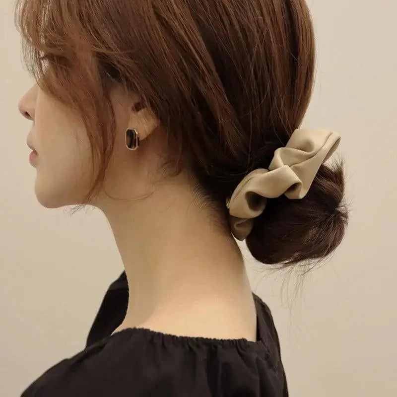 New Red PU Leather Hair Tie Autumn Large Girls Winter Comfortable Ponytail Hair Bands Strong Elastic Grip Women Hair Accessories