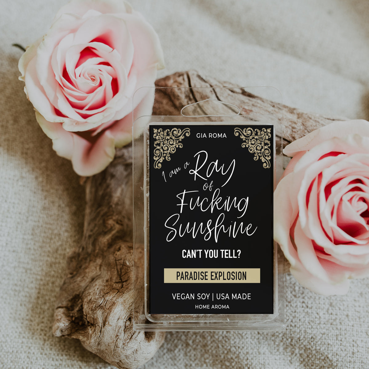 Paradise Tropical Fruity Vanilla Scented Candle Gift For Best Friend Sister Spouse Family