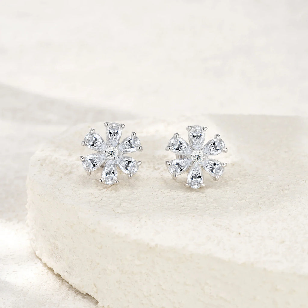 Pear Cut Cluster Moissanite Stud Earrings 3x5mm S925 Silver 18K Gold Plated