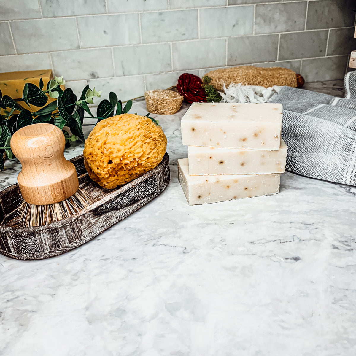 Tea Tree Grapefruit Body Scrub With Sea Salt Oatmeal Peppermint Exfoliating Soap