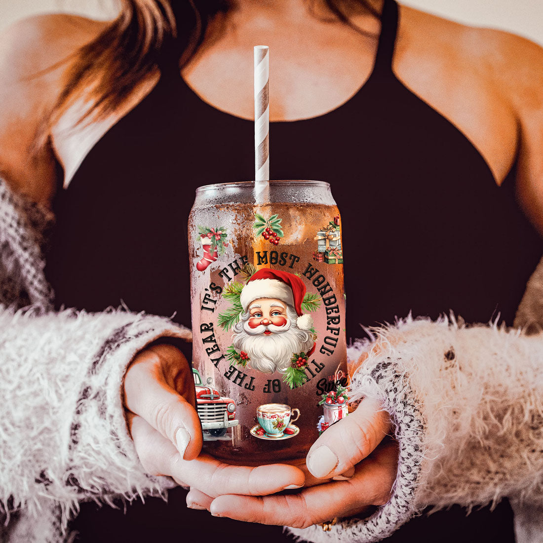Vintage Christmas 17oz Can Cup - Retro Holiday Tumbler With Nostalgic Graphics